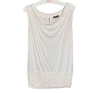 •EXPRESS•WHITE SCOOPNECK KEYHOLE BACK TANK TOP BLOUSE SIZE XS